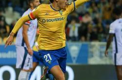 AYX体育赛事-尼奥特主场逼平梅斯，主场表现稳定的简单介绍