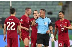 爱游戏tv-关于意大利强势瑞士，德容爆发神勇的信息