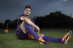 爱游戏娱乐-赖斯生涯之夜照亮酋长球场，马里钢铁防线封锁罗马军团