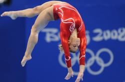 爱游戏大厅-广厦破魔，范弗利特封神夜，一场定义赛季走向的正面击溃