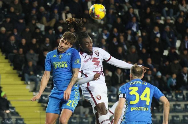 包含国米客场逆转都灵，继续保持不败连胜的词条