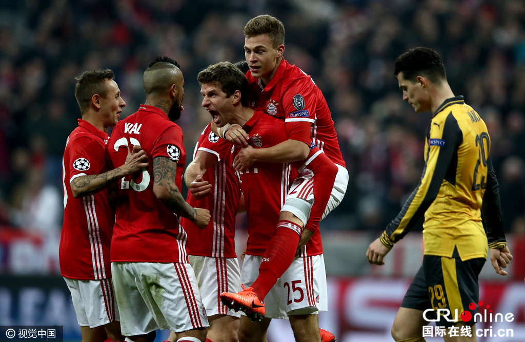 阿森纳碾压巴西，穆勒刷新纪录