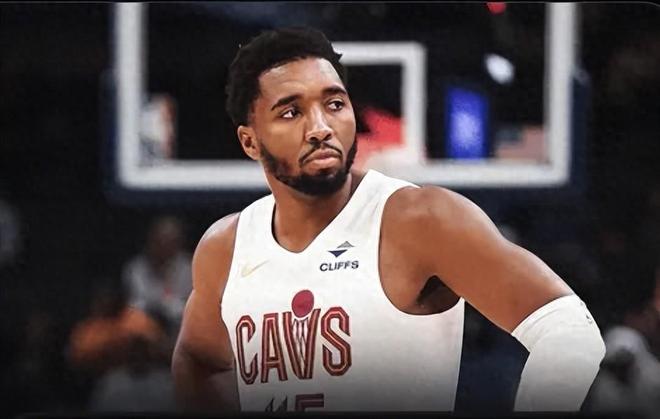 奇才血洗法国男篮，萨姆·米切尔绝境逆转的简单介绍