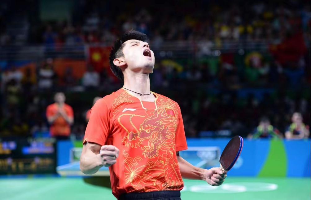 包含中国乒乓球队轻取英国乒乓球队，张继科打破历史纪录的词条