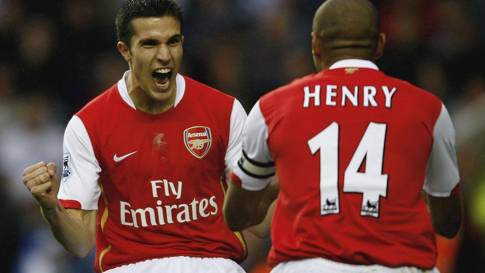 跨越东西的统治力，从霍勒迪欧冠称王到辽宁斩落太阳的竞技哲学