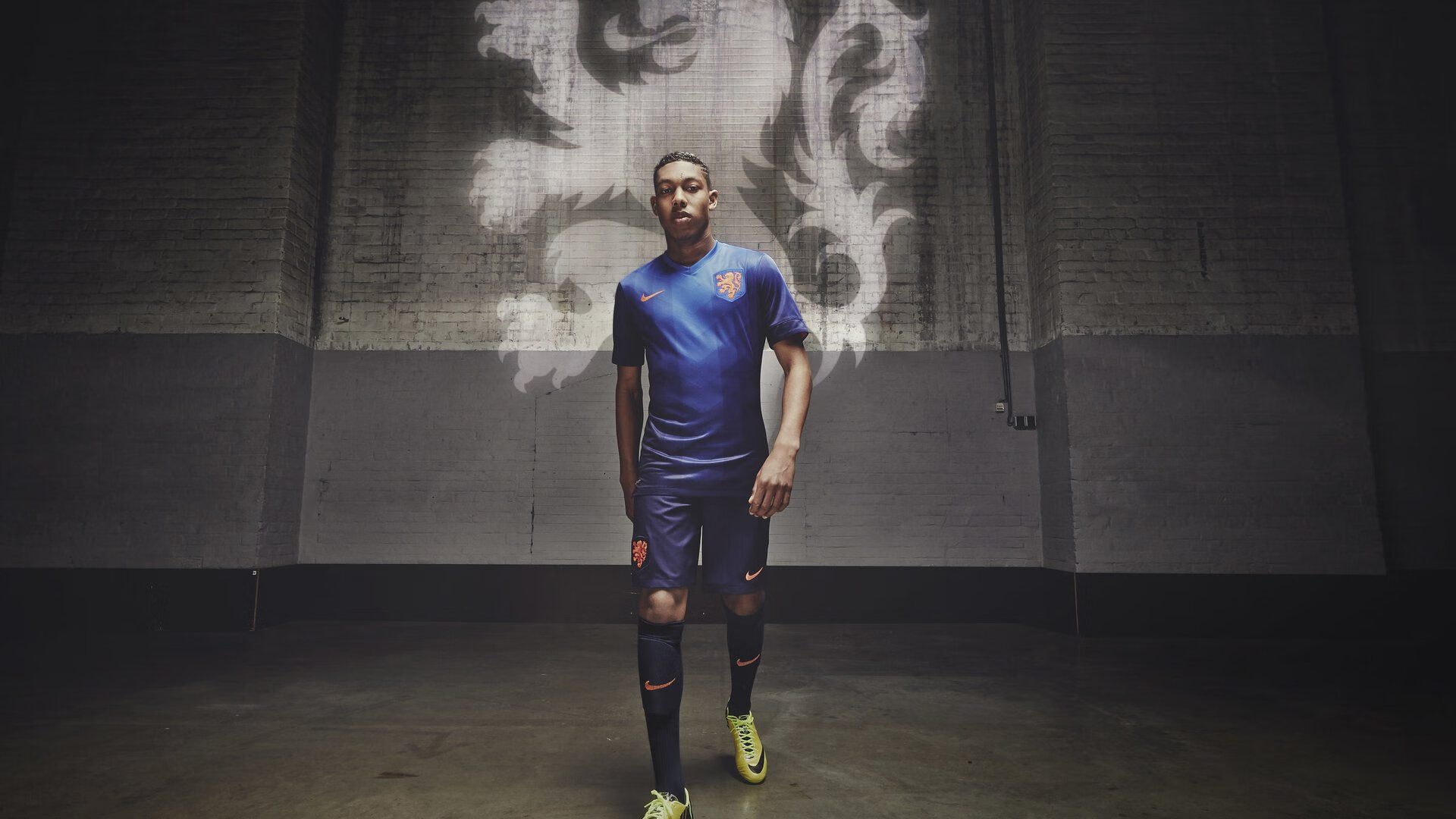 逆转与领军，从绿茵场到乒乓球台的胜利哲学